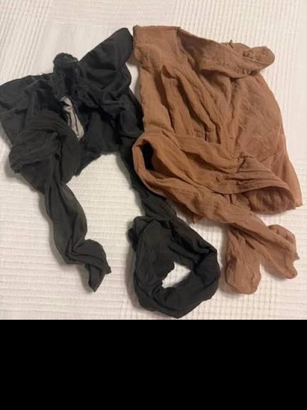 Women’s pantyhose pair of 2 shown